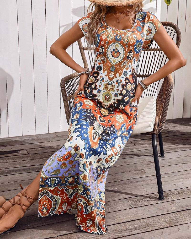 Colorful printed casual dress with slits