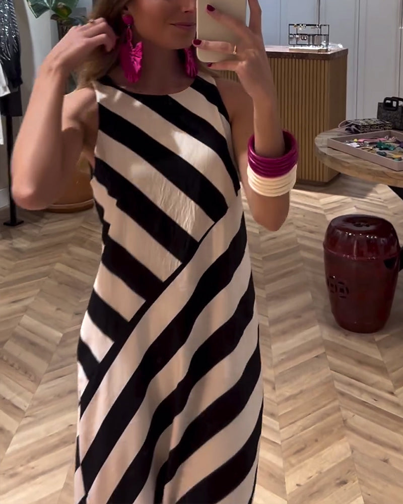 Contrast stripe print sleeveless slit dress