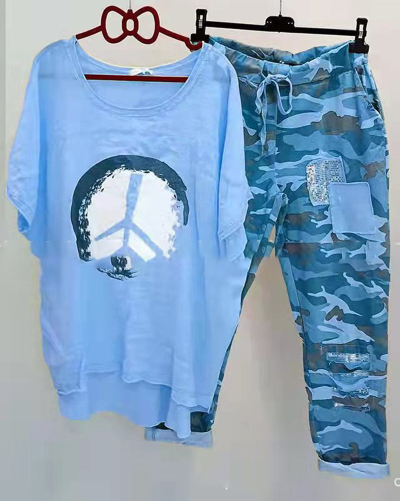 T-shirt and Pant Set in Camouflage Print