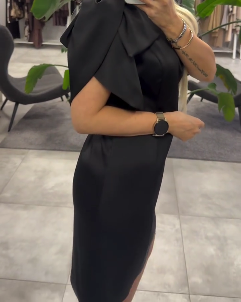 Bubble Short-Sleeved Round Neck Dress