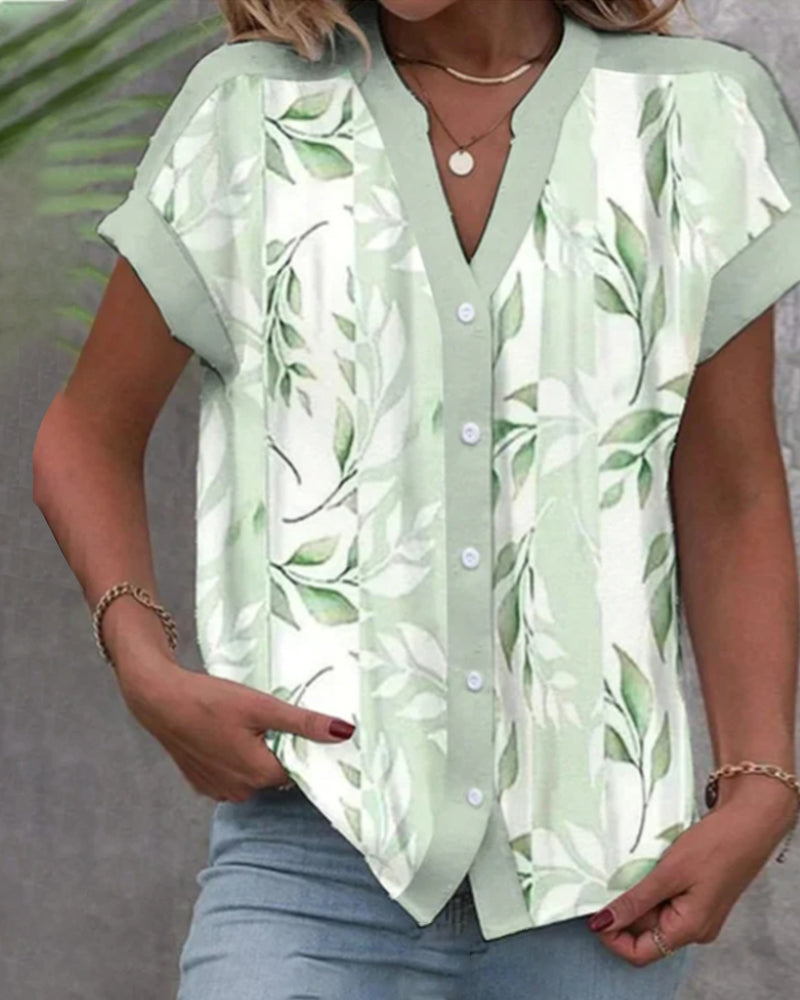 Buttoned leaf print shirt