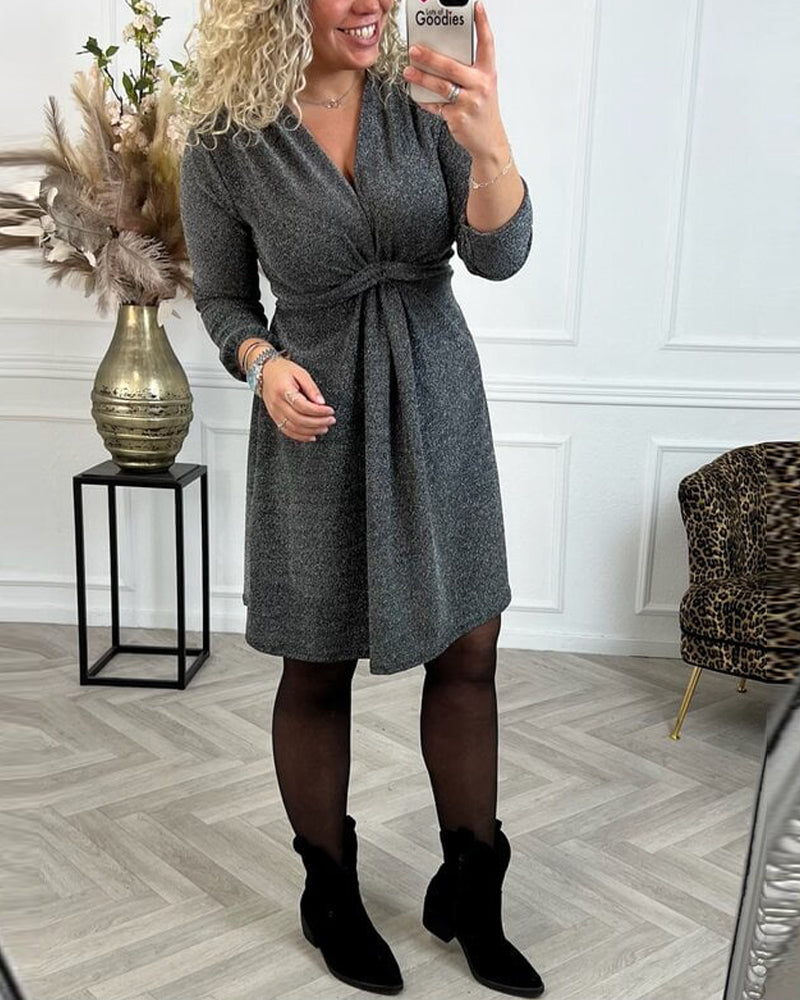 Solid color waist dress