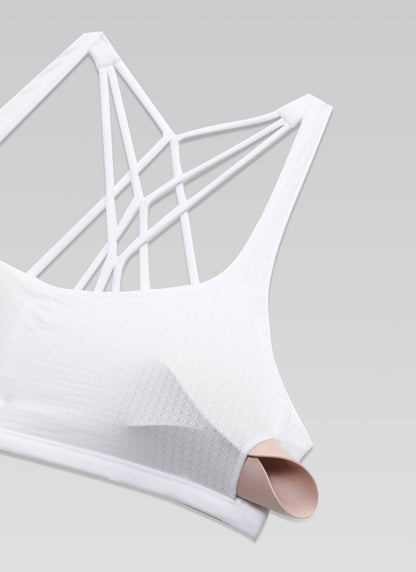 Nakedfeel Low Cut Strappy Bra (6 Straps)