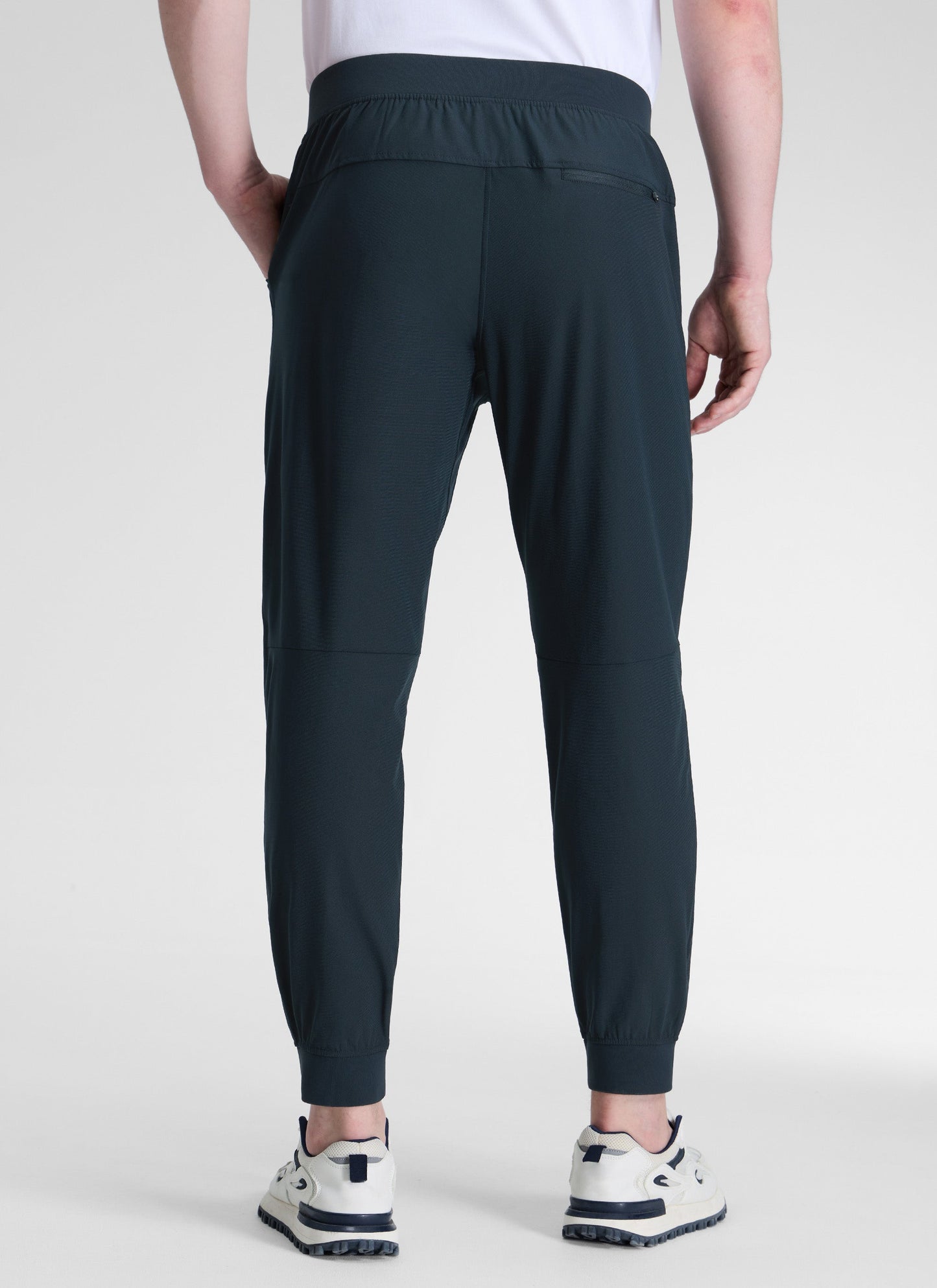 All-Day Comfy Pocket Jogger 28''