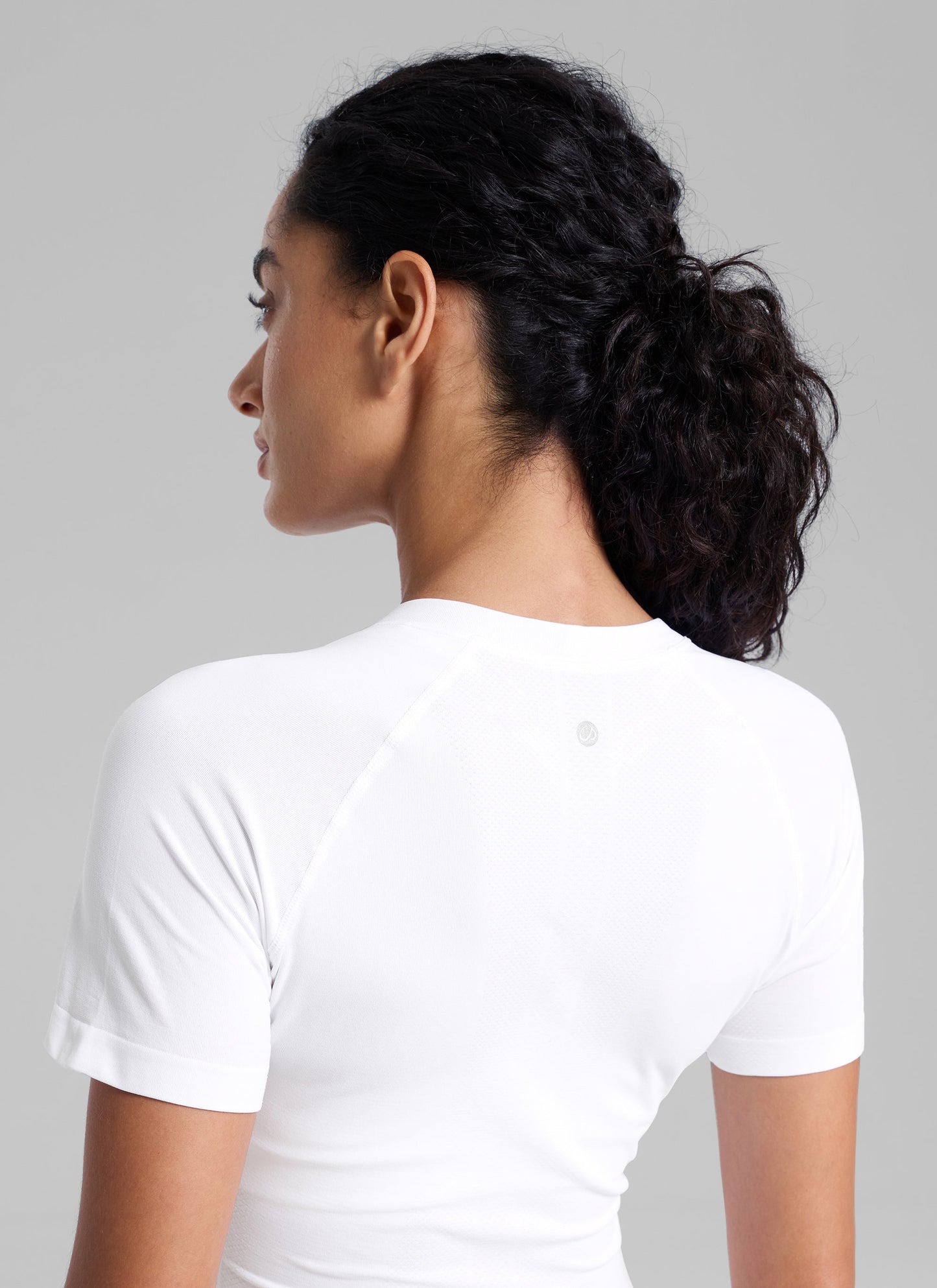 Seamless Crew Neck Cropped Short Sleeve