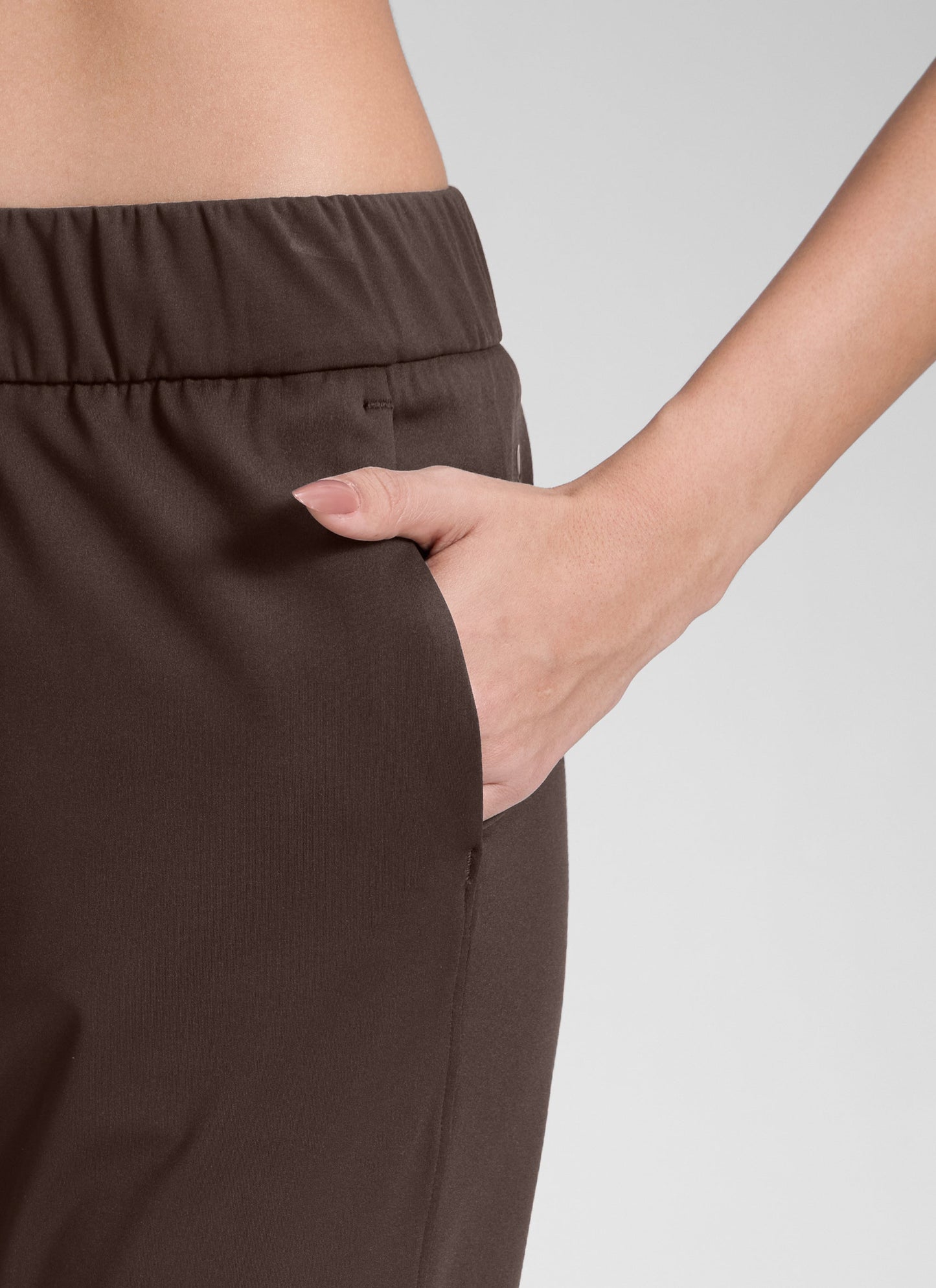 Stretch Drawstring Pocket Jogger 27''