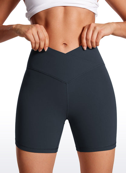 Butterluxe V Cross Waist Short 5"