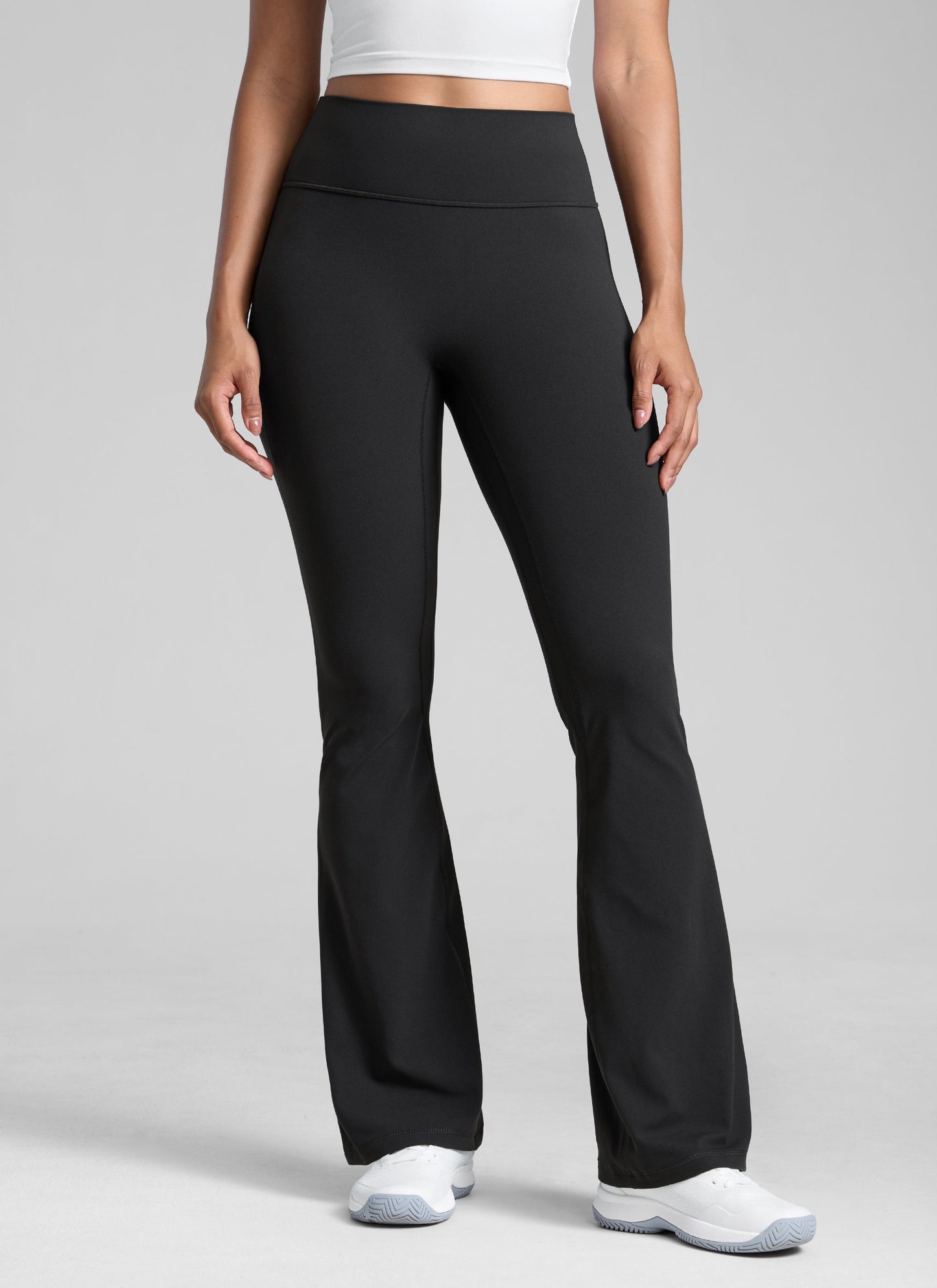 Secretsculpt™ No Front Seam Flare Legging 31''