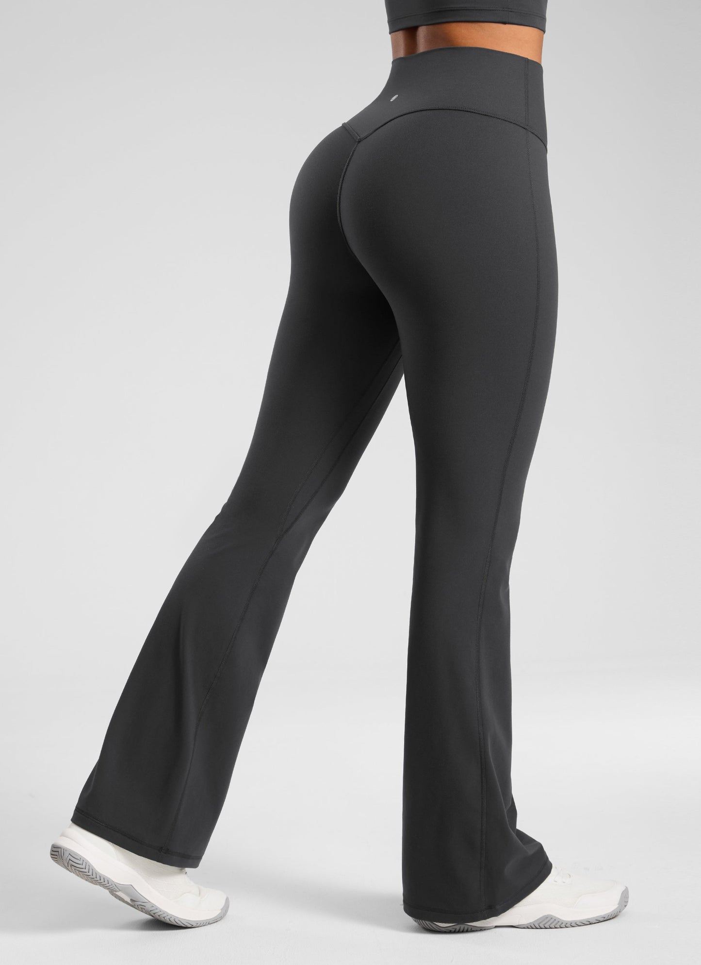 Secretsculpt™ No Front Seam Flare Legging 31''