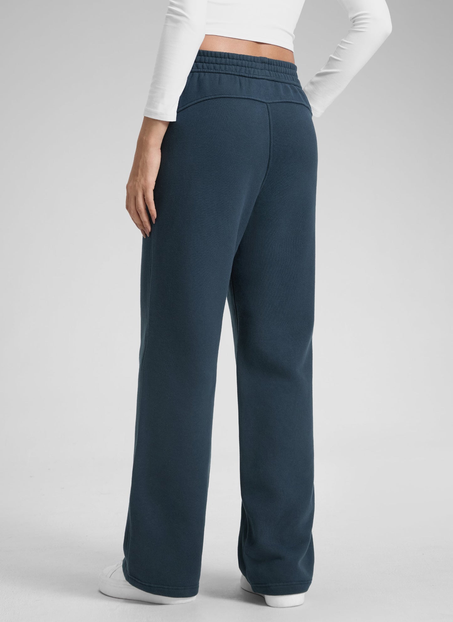 Fleece Lined Straight Leg Sweatpant 30''