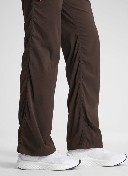 Lightweight Straight Leg Pocket Pant 30"